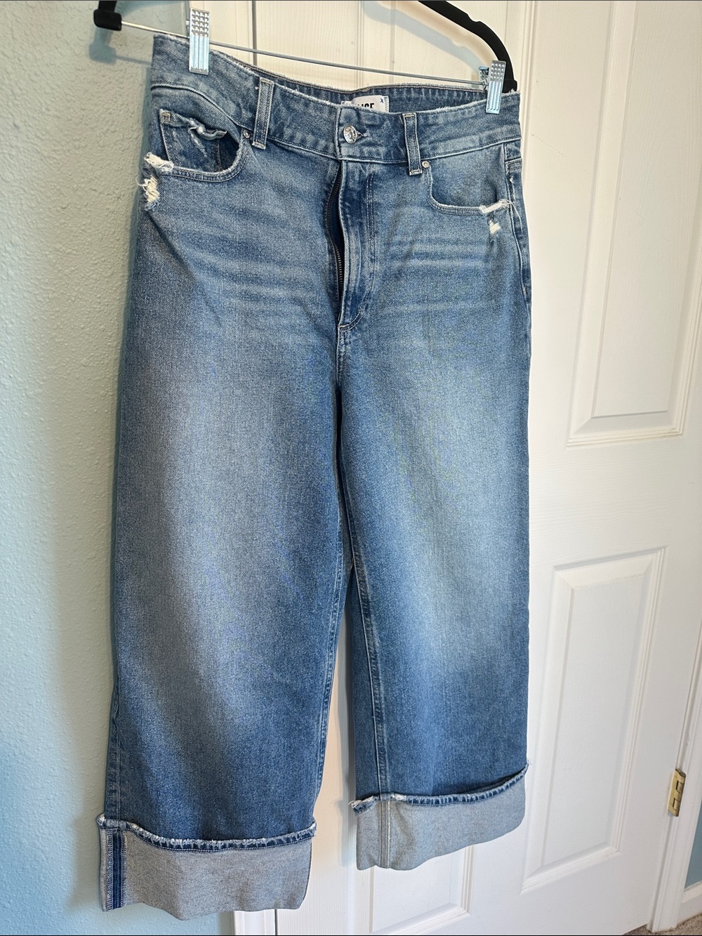 PAIGE Sasha Ankle Wide Cuff Jeans Light Wash Jeans size 31 EUC